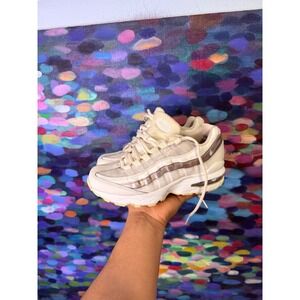 Nike Air Max 95 GS Sail Guava Ice Metallic Rose Gold Sneakers Size 4Y